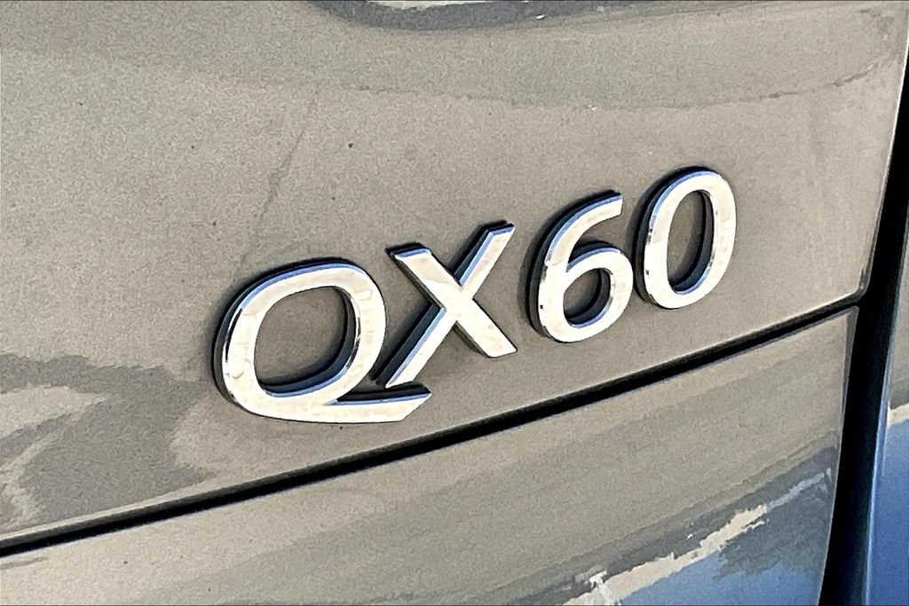Certified 2020 INFINITI QX60 Luxe w/ Sensory Package AWD/4WD image 13