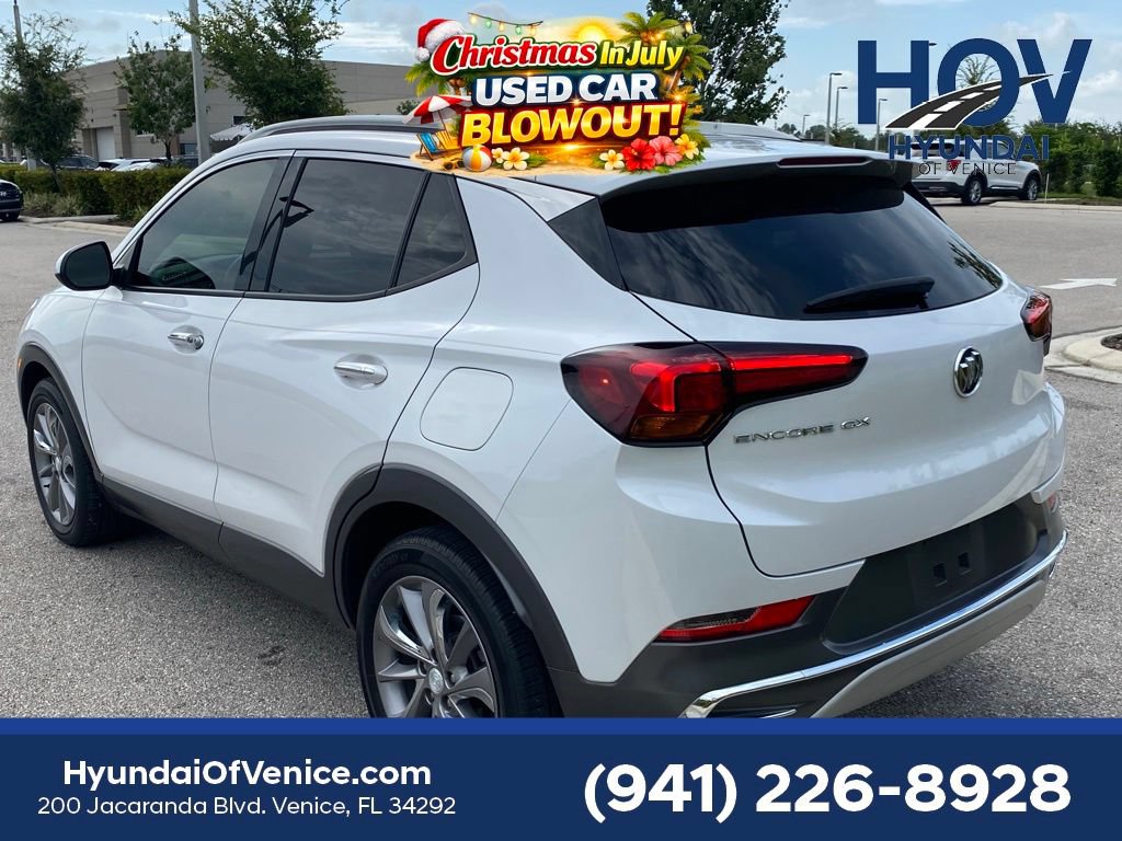 Used 2022 Buick Encore GX Essence w/ Experience Buick Package FWD image 15