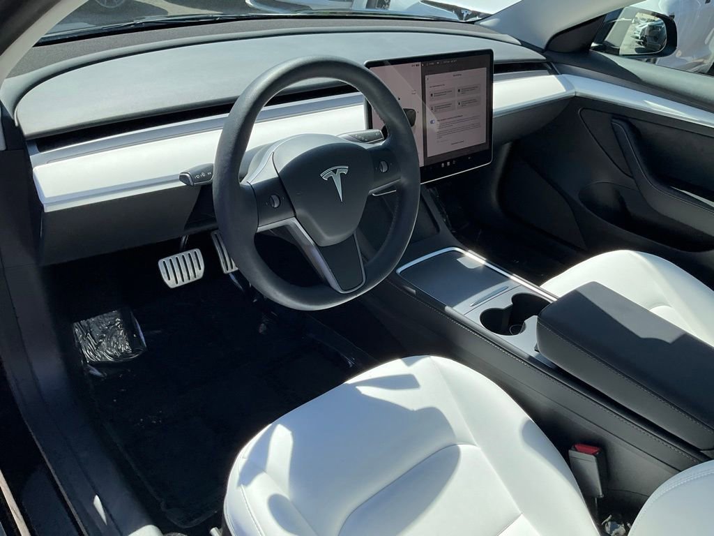 Used 2023 Tesla Model 3 Performance image 6