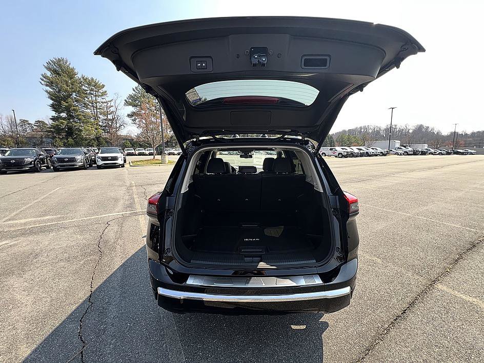 New 2026 Nissan Rogue Platinum image 29