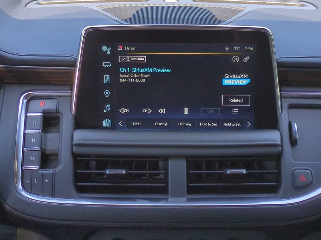 Used 2022 Chevrolet Suburban High Country AWD/4WD image 20