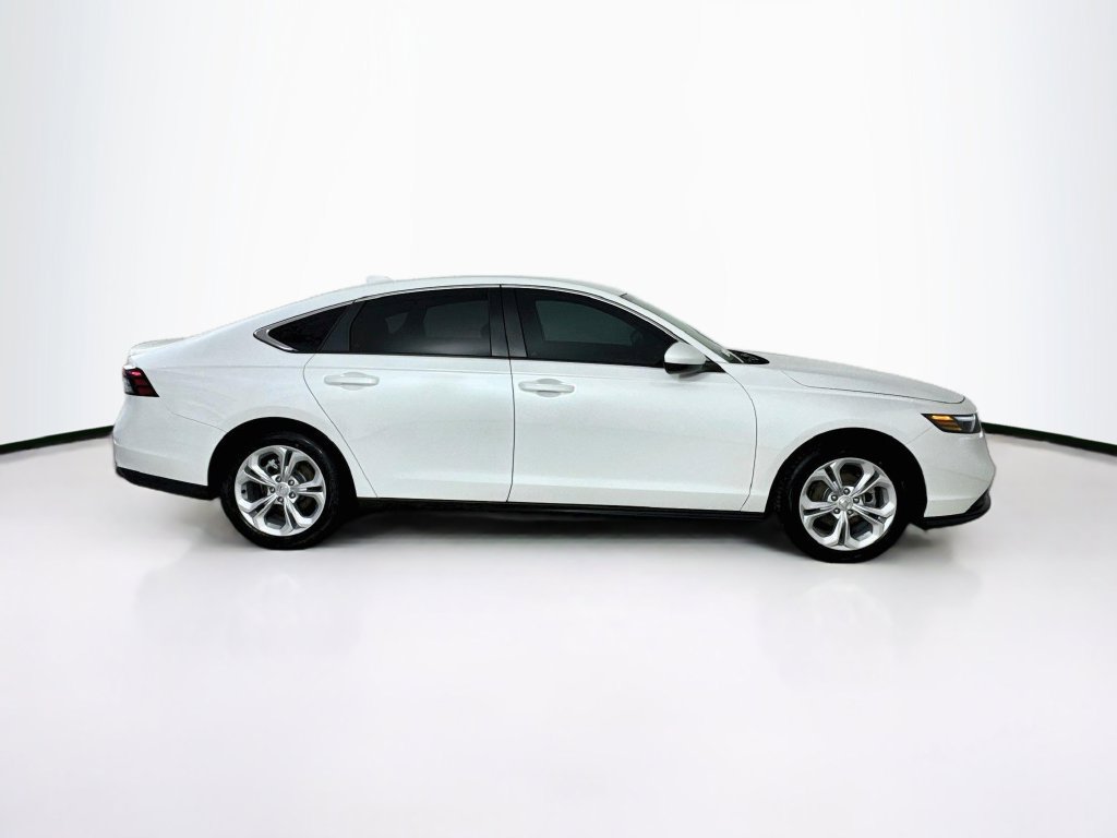 Used 2026 Honda Accord LX image 8