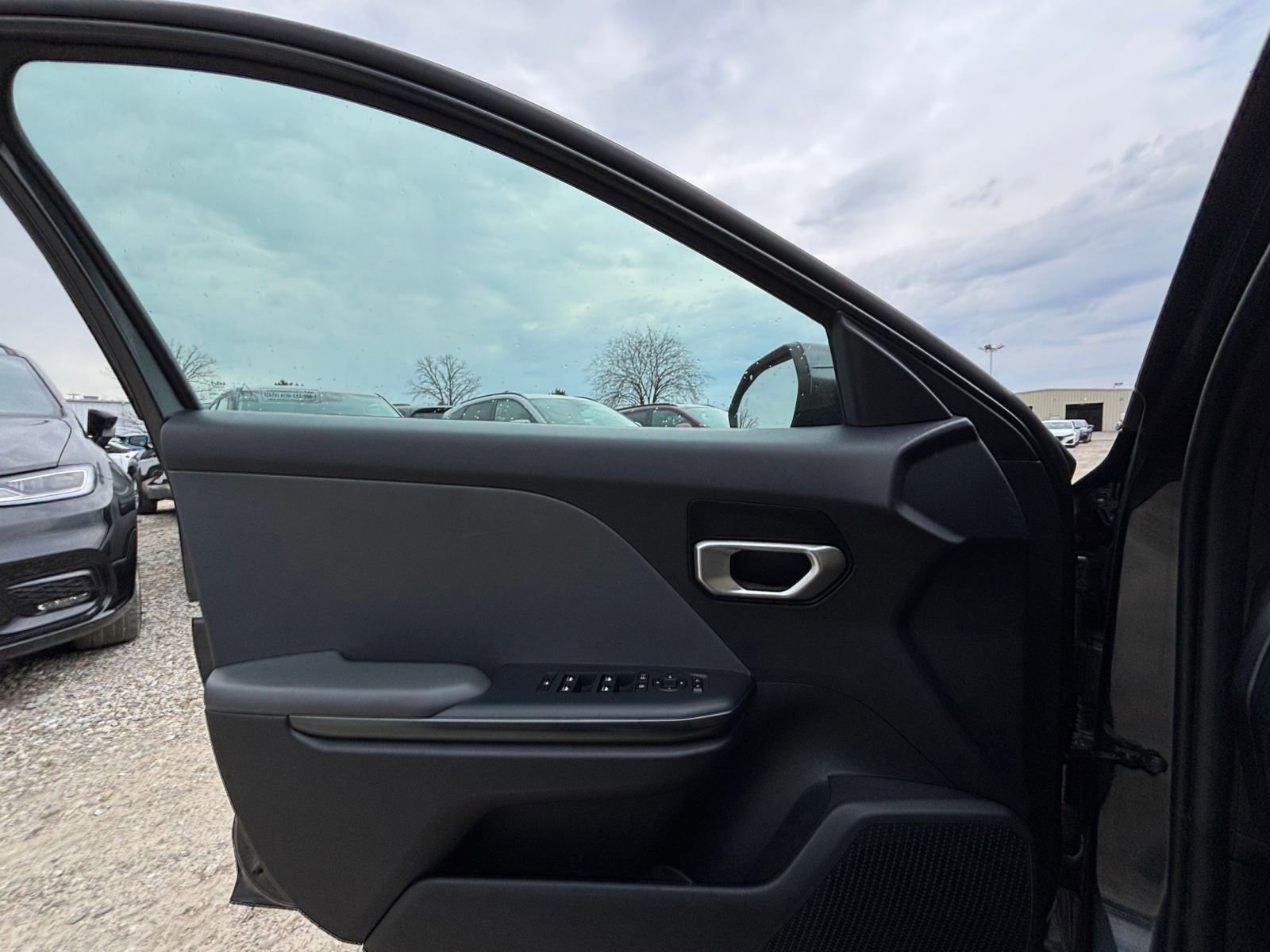 Used 2025 Kia K4 FWD image 18