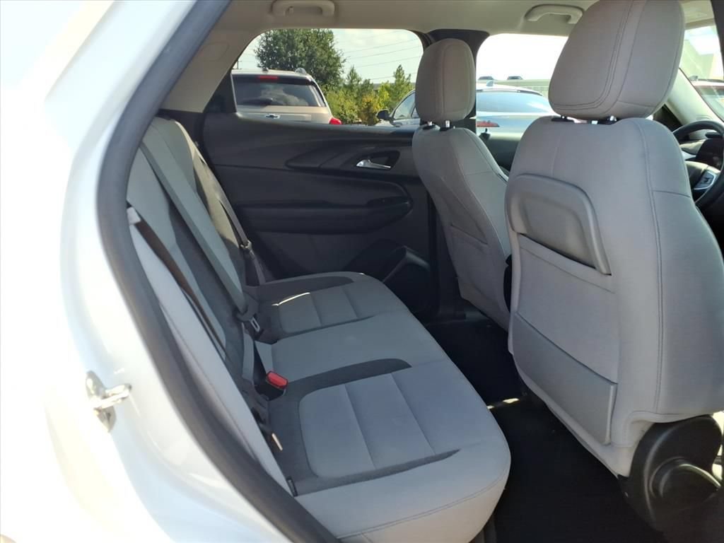 Used 2024 Chevrolet TrailBlazer LT w/ LT Cold Weather Package AWD/4WD image 15