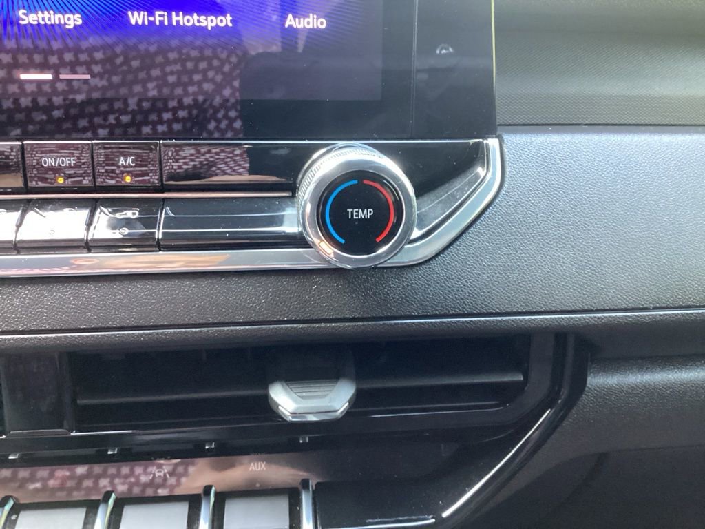 Used 2025 Chevrolet Colorado W/T w/ Advanced Trailering Package image 52