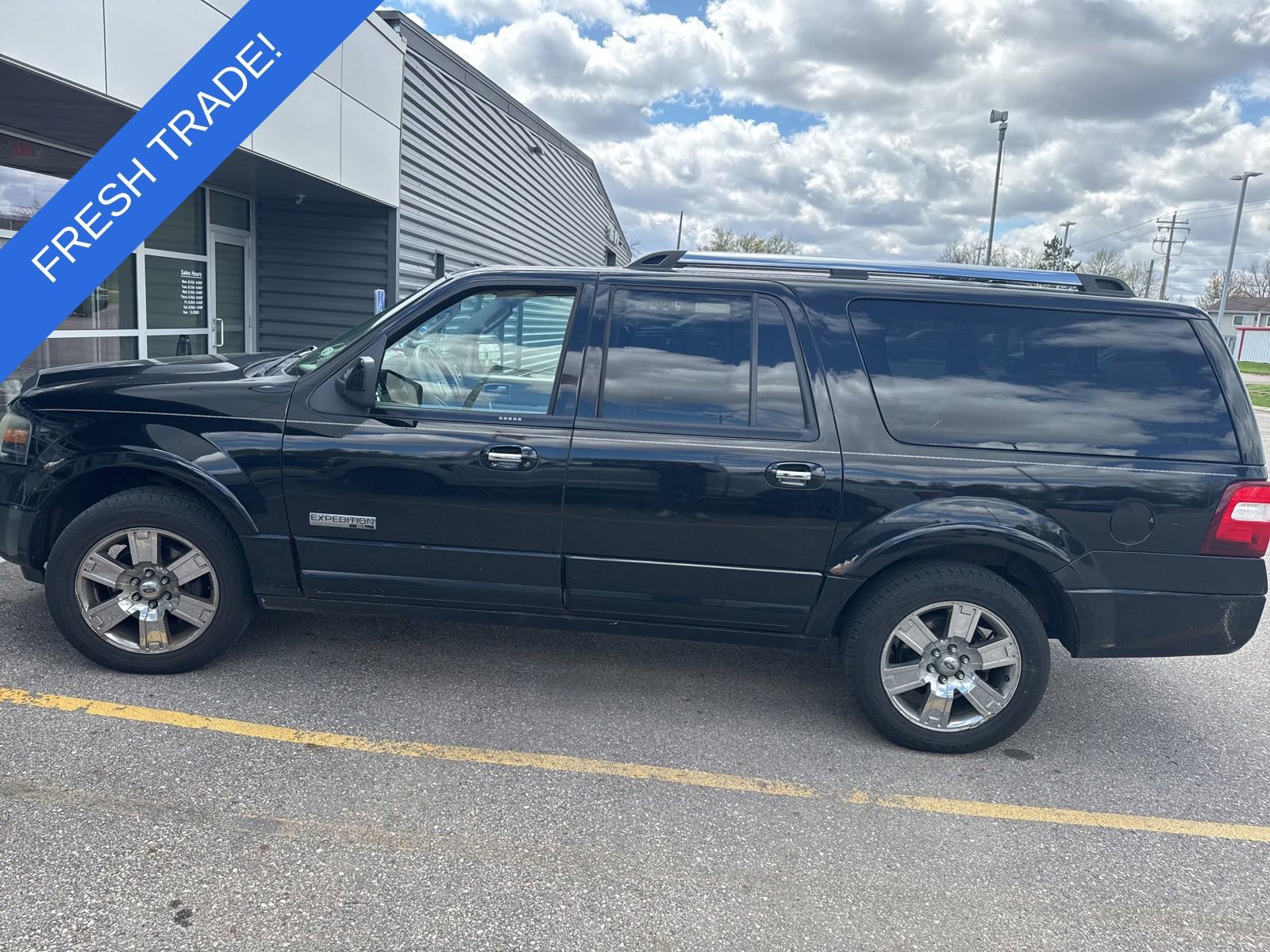 Used 2008 Ford Expedition EL Limited AWD/4WD image 3