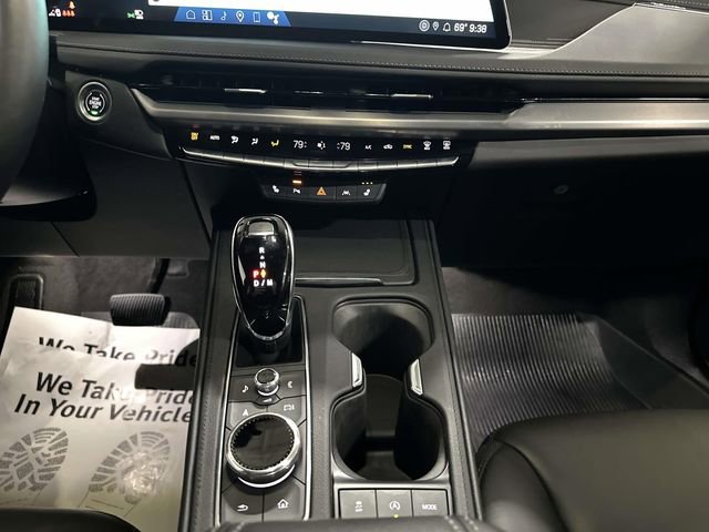 Certified 2025 Cadillac XT4 Premium Luxury w/ Cold Weather Package image 49