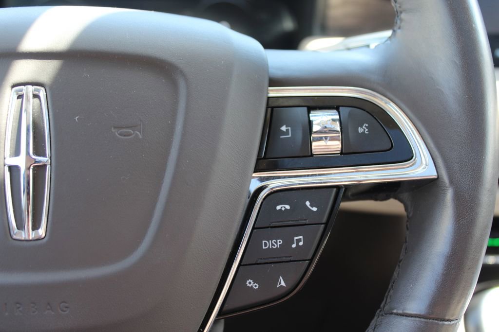 Used 2023 Lincoln Nautilus Reserve AWD/4WD image 12
