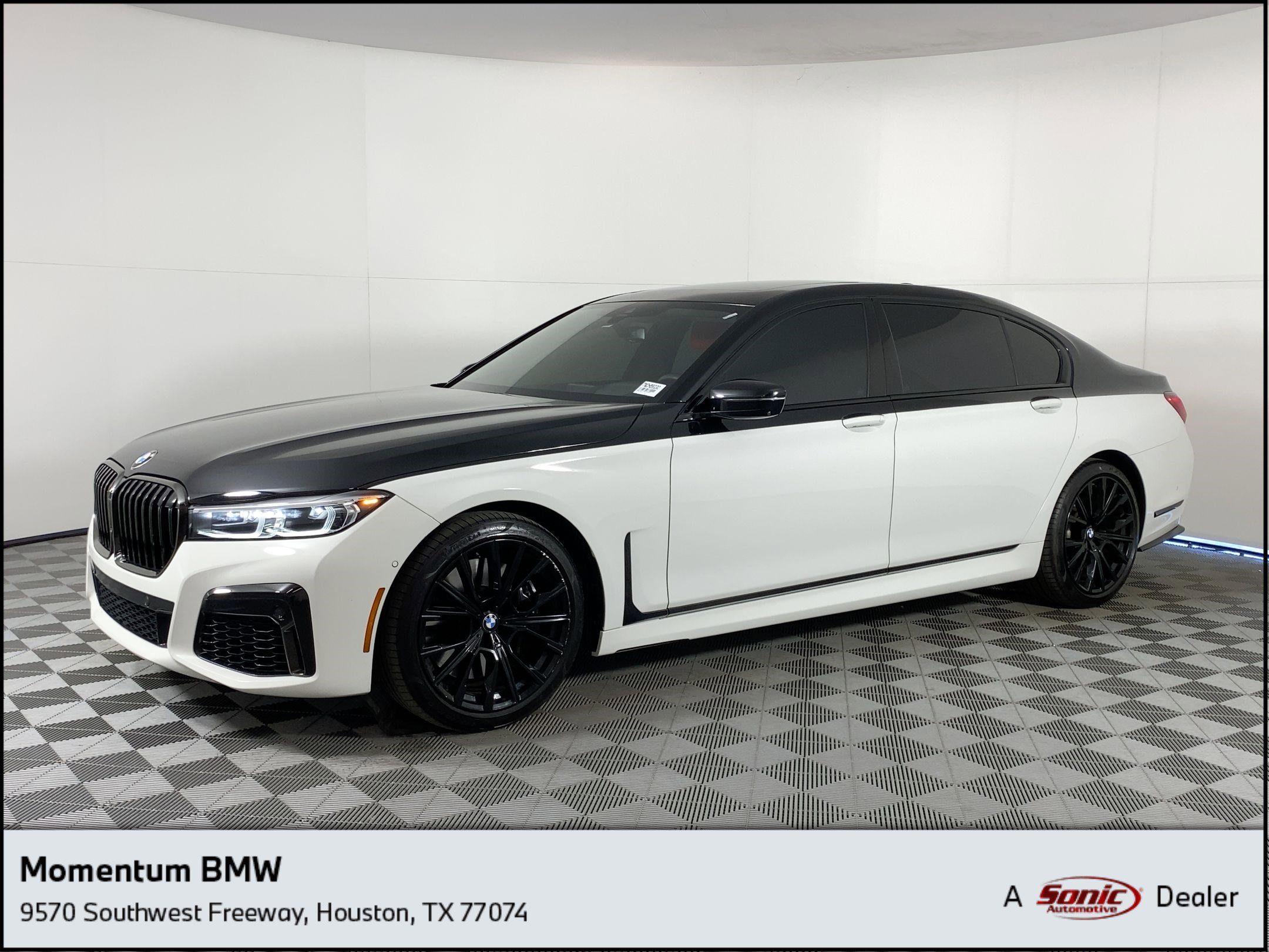 Used 2022 BMW 750i xDrive w/ M Sport Package