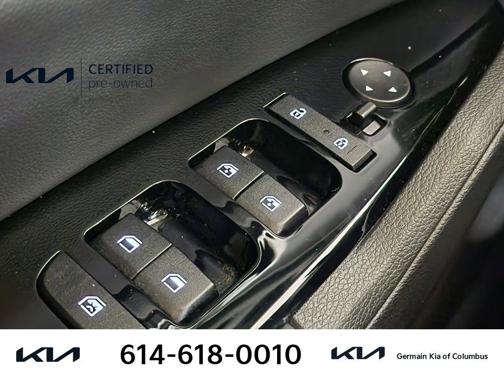 Certified 2025 Kia Sportage EX image 26