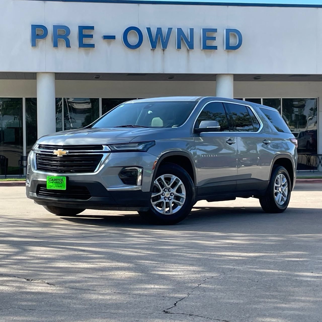 Certified 2023 Chevrolet Traverse LS w/ Safety Package FWD image 2