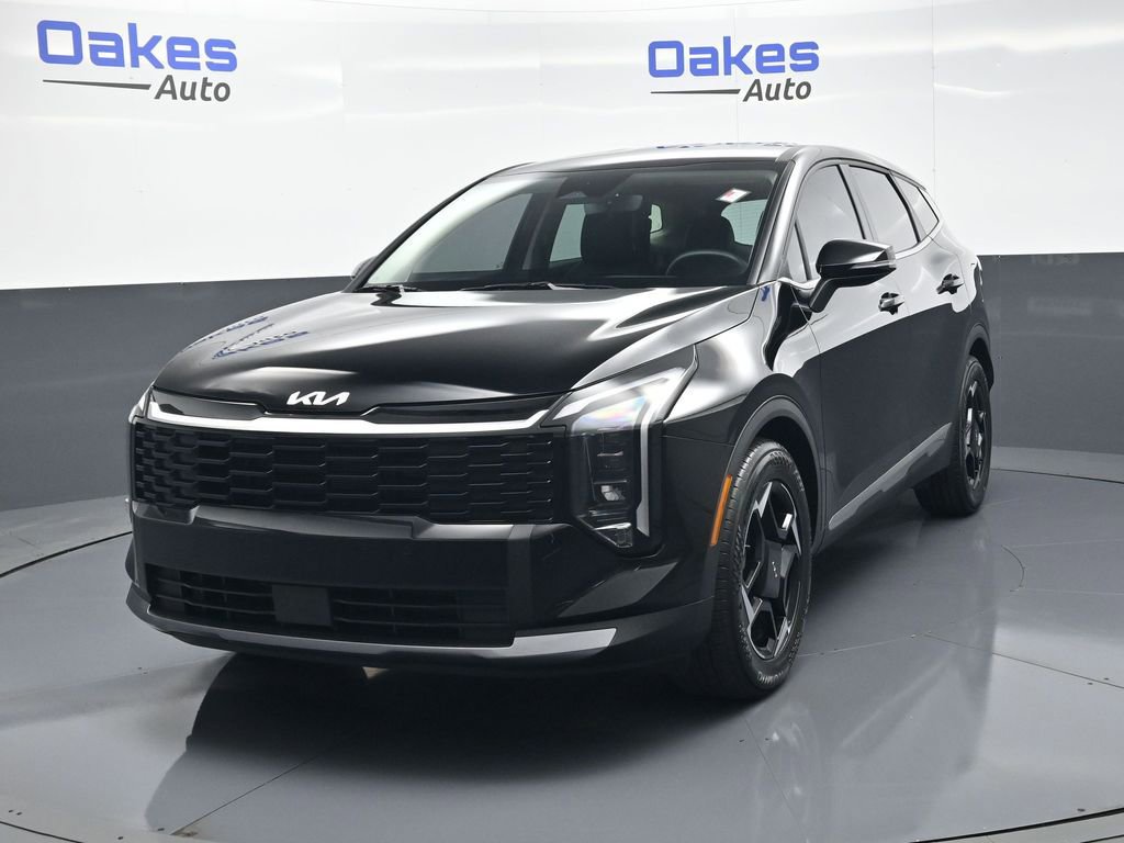 Used 2026 Kia Sportage EX image 4
