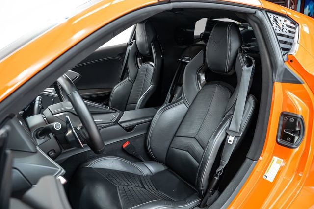 Used 2020 Chevrolet Corvette Stingray Premium Cpe w/ 3LT Preferred Equipment Group image 21