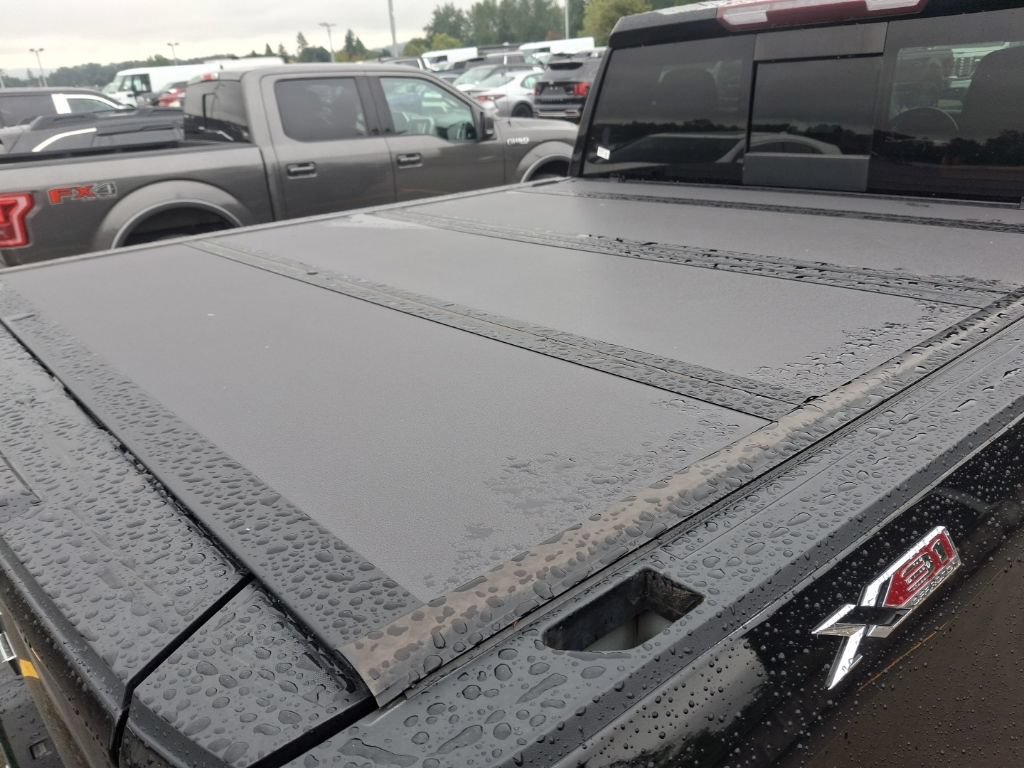 Used 2019 GMC Sierra 1500 SLT w/ SLT Premium Plus Package AWD/4WD image 9