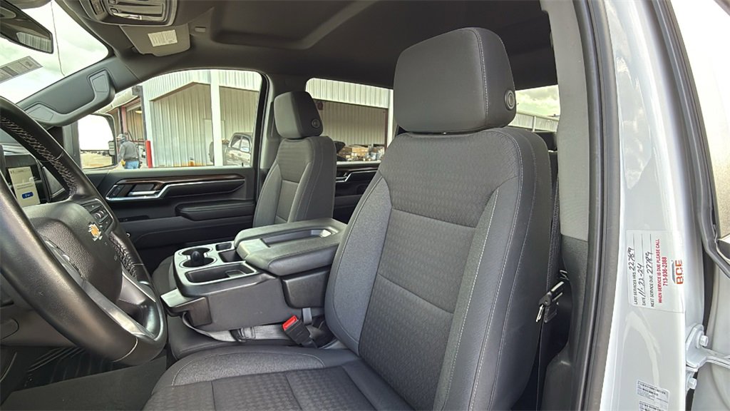 Used 2024 Chevrolet Silverado 2500 LT image 13