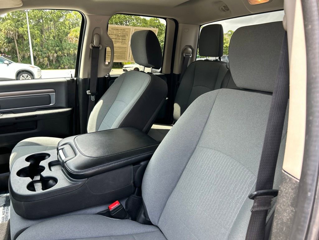 Used 2024 RAM 1500 Classic SLT AWD/4WD image 13