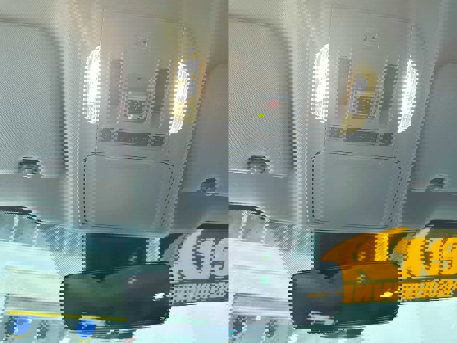 Used 2022 Toyota Highlander XLE image 32