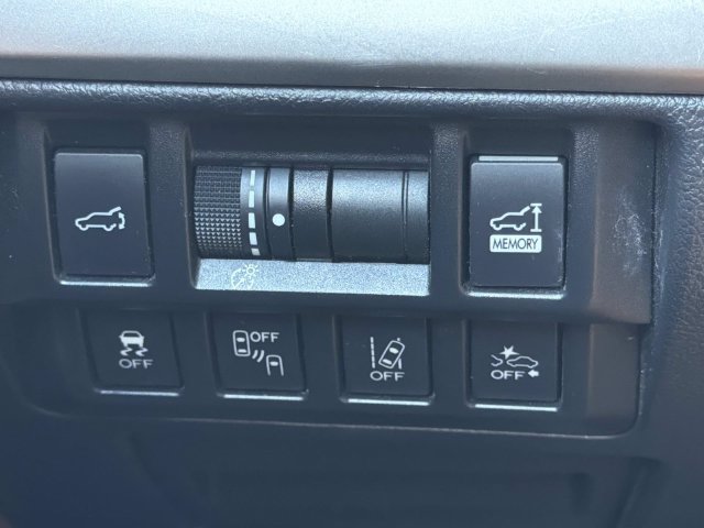Used 2018 Subaru Outback 3.6R Touring w/ Protection Package #1 AWD/4WD image 23