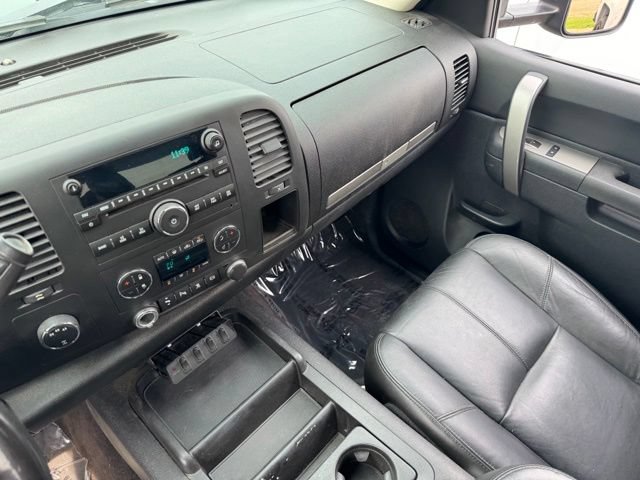 Used 2011 Chevrolet Silverado 3500 LT w/ Interior Plus Package AWD/4WD image 20