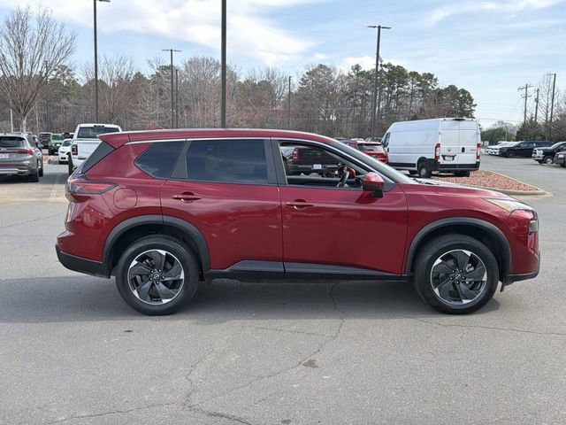 Used 2024 Nissan Rogue SV image 13