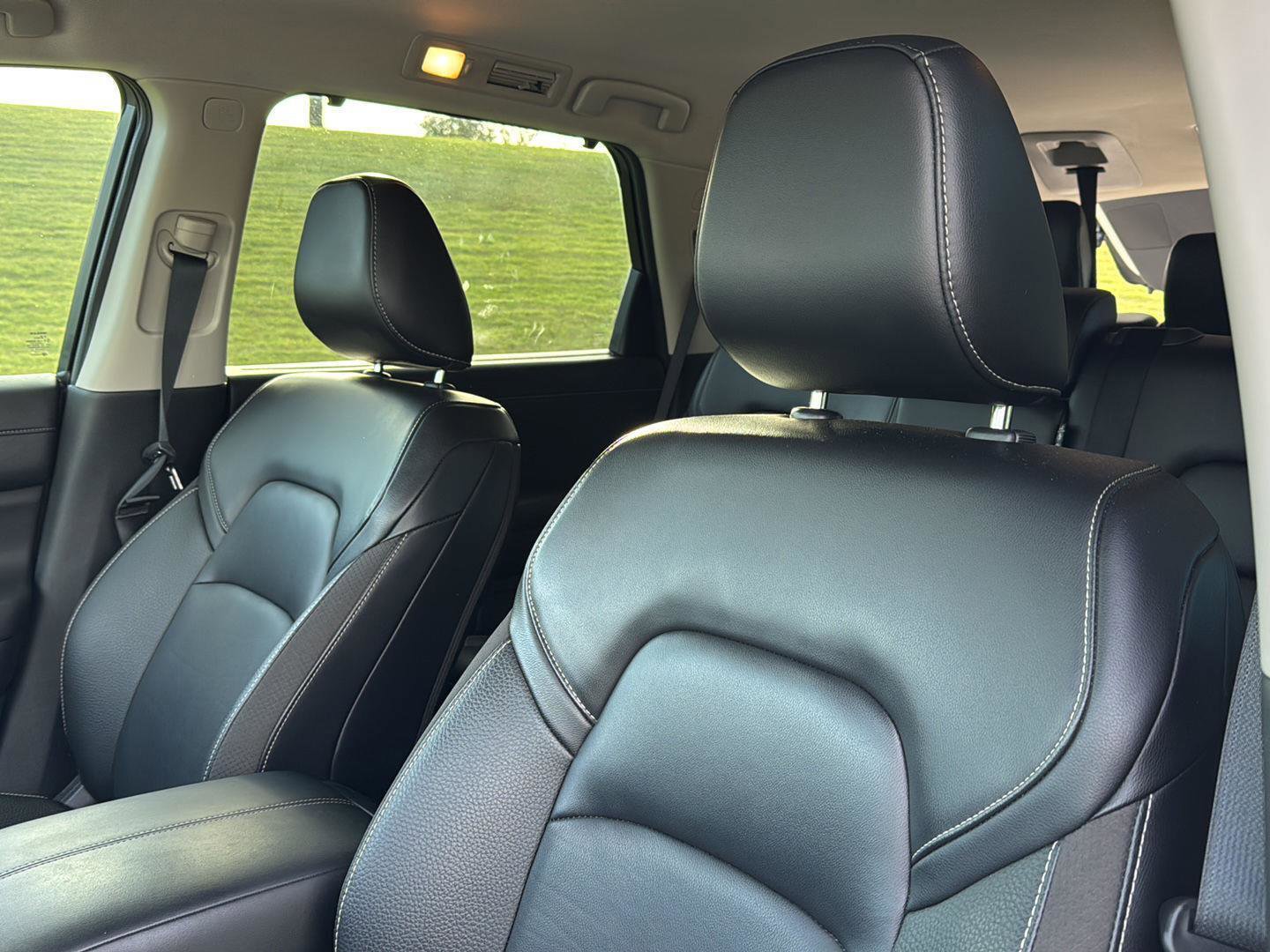 Used 2024 Nissan Pathfinder SL image 26