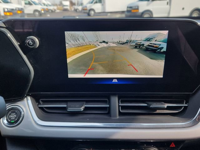 Used 2025 Chevrolet Trax LT w/ LT Convenience Package image 41