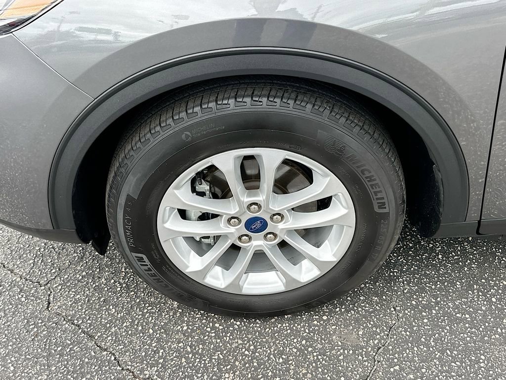 Used 2022 Ford Escape SE w/ Convenience Package image 30