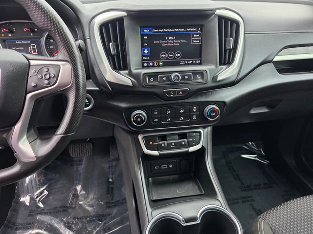 Used 2024 GMC Terrain SLE w/ LPO, Floor Liner Package image 20