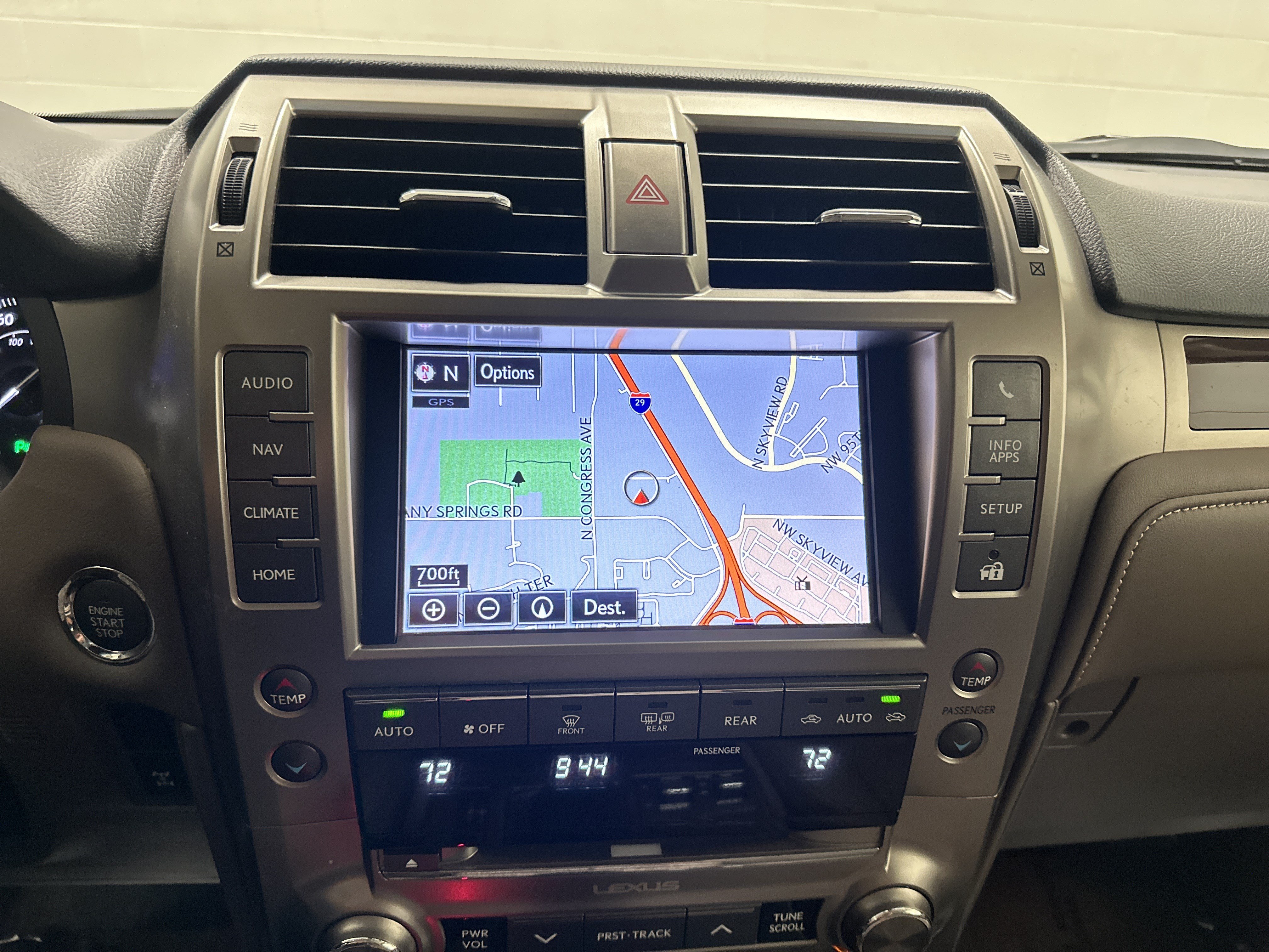 Used 2019 Lexus GX 460 Luxury AWD/4WD image 24