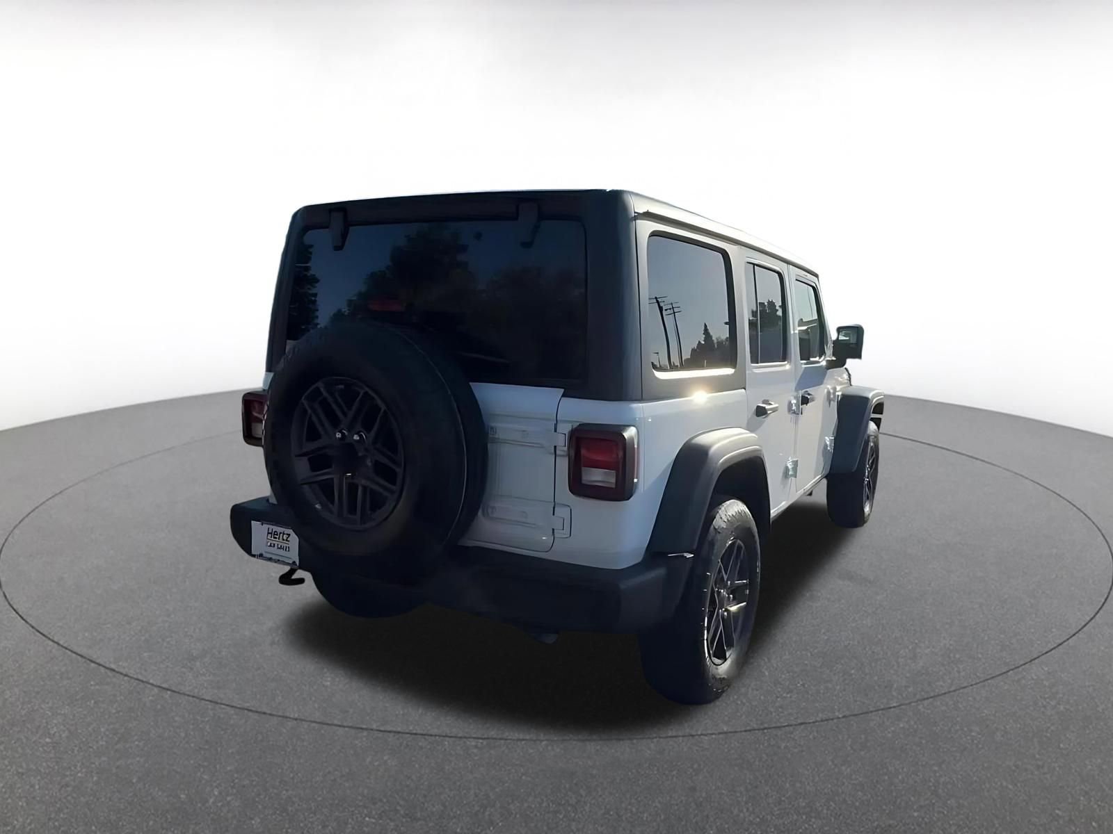 Used 2025 Jeep Wrangler Sport S image 14