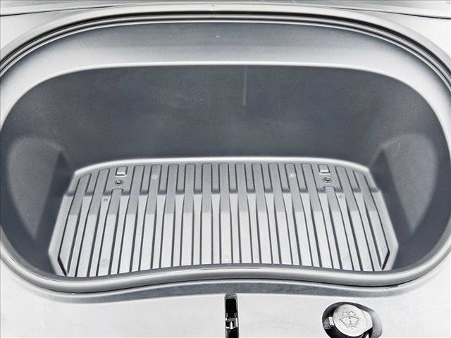 Used 2025 Tesla Model 3 Long Range image 25