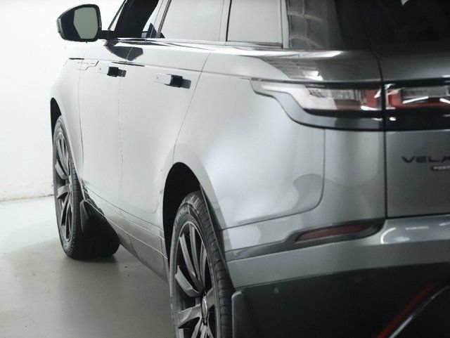 Used 2019 Land Rover Range Rover Velar R-Dynamic SE AWD/4WD image 6