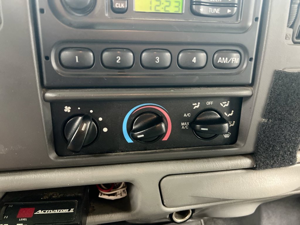 Used 2004 Ford F250 Lariat AWD/4WD image 15