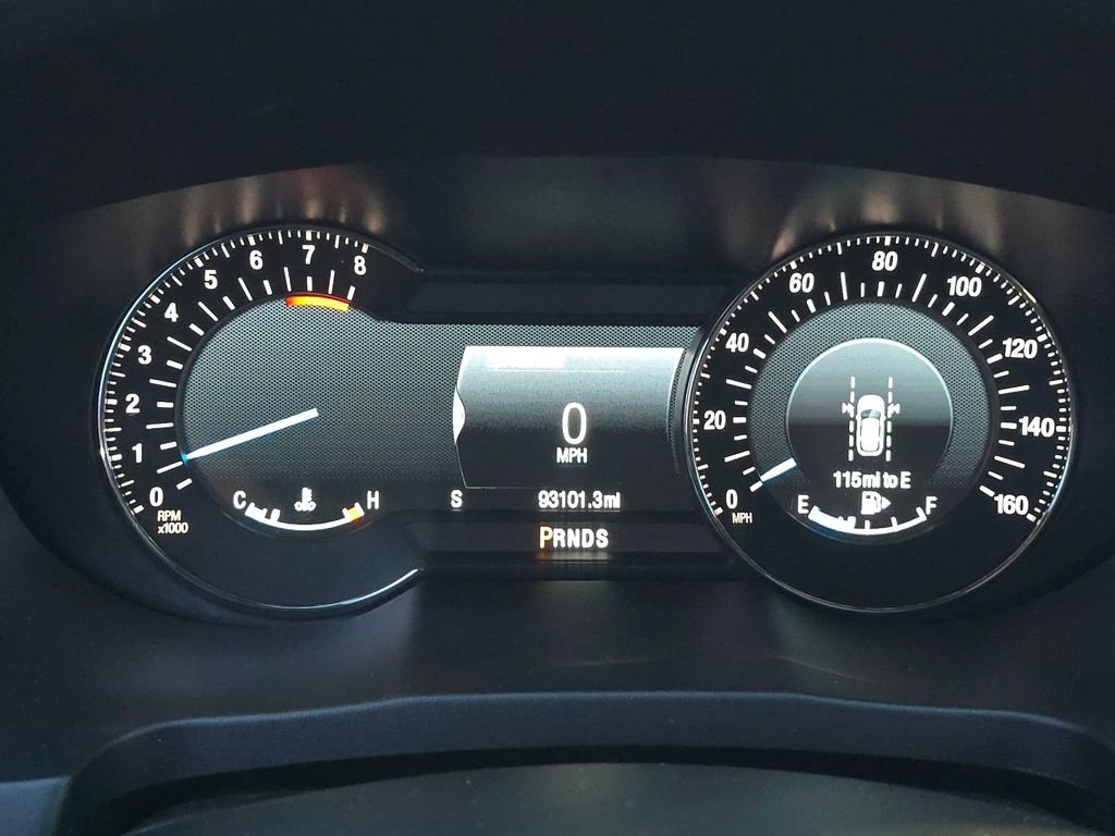 Used 2018 Ford Explorer Platinum image 35