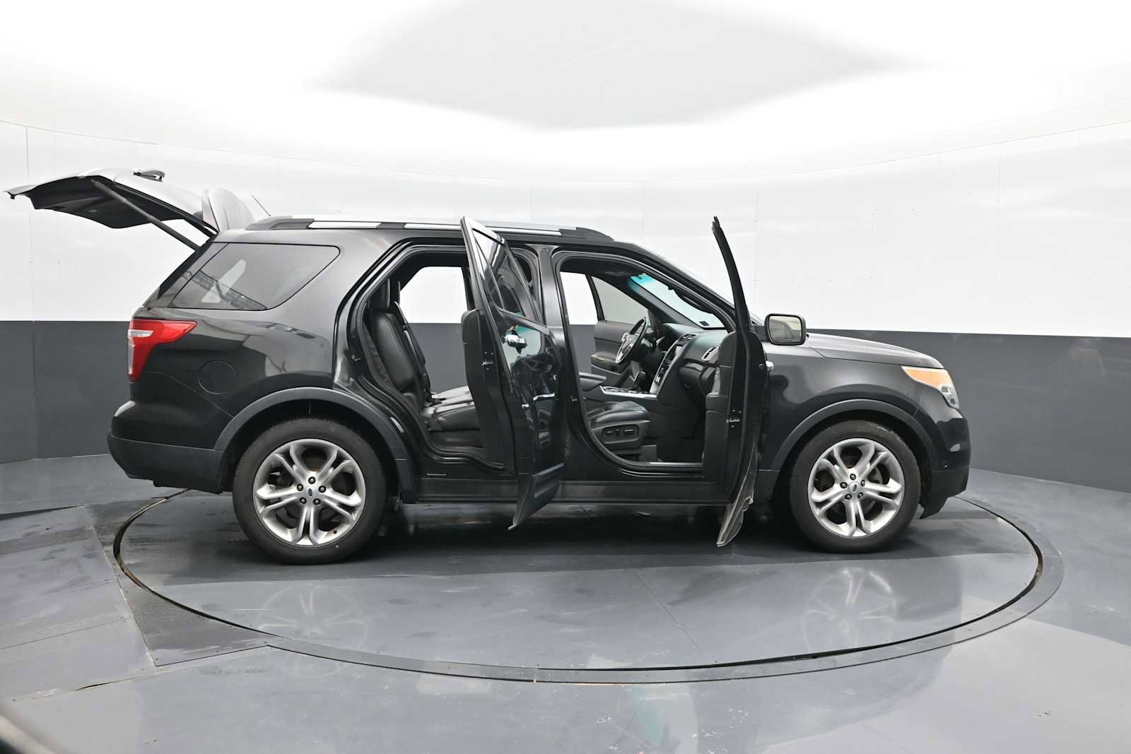 Used 2012 Ford Explorer Limited image 39