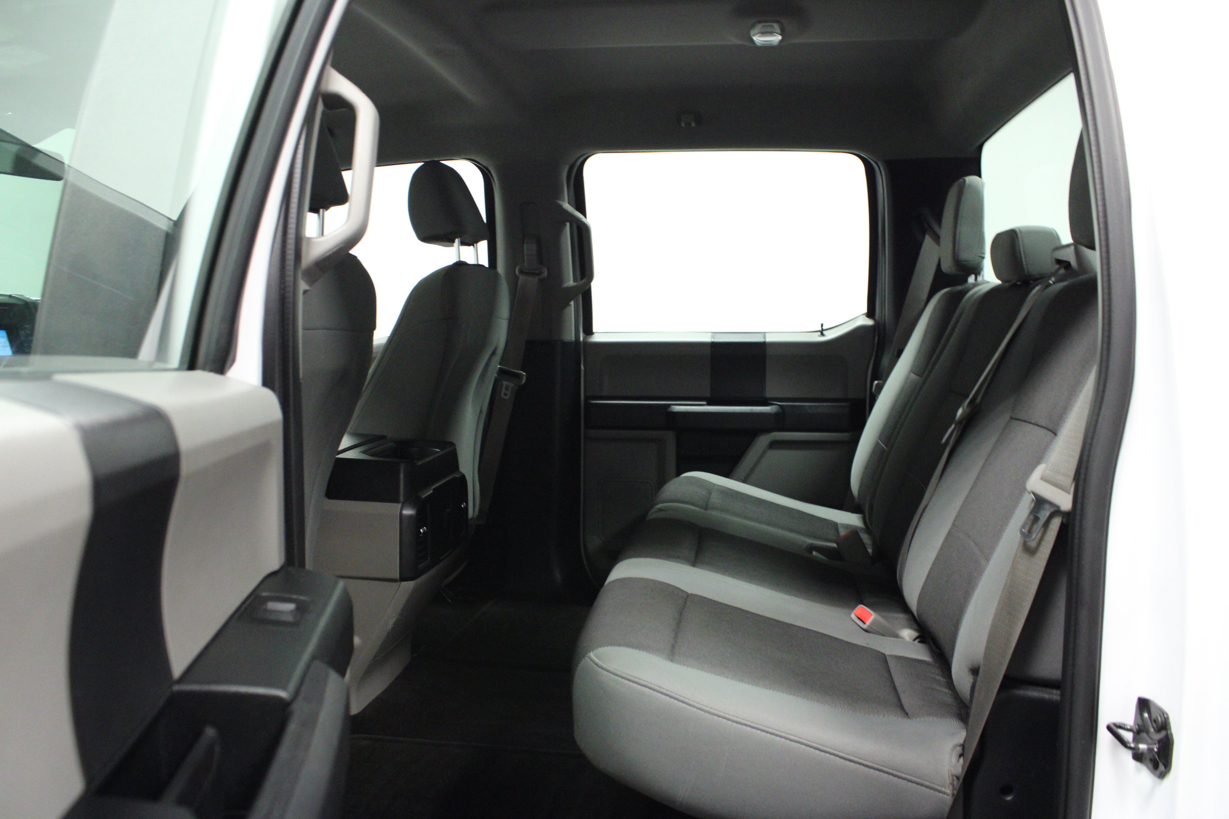 Used 2015 Ford F150 XL w/ Equipment Group 101A Mid AWD/4WD image 13