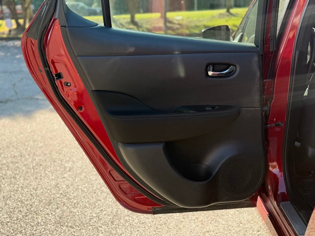 Used 2024 Nissan Leaf SV Plus FWD image 12