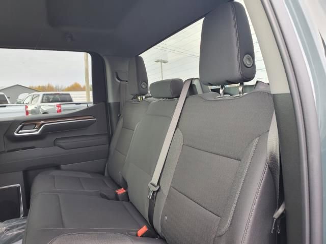 New 2026 Chevrolet Silverado 1500 LT image 8