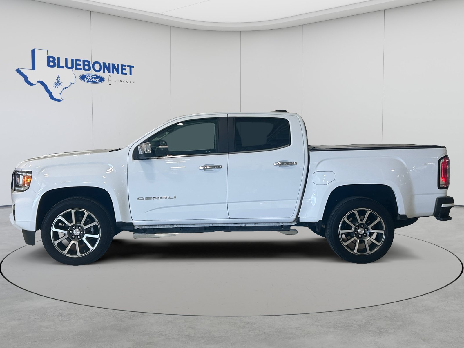 Used 2022 GMC Canyon Denali AWD/4WD image 8