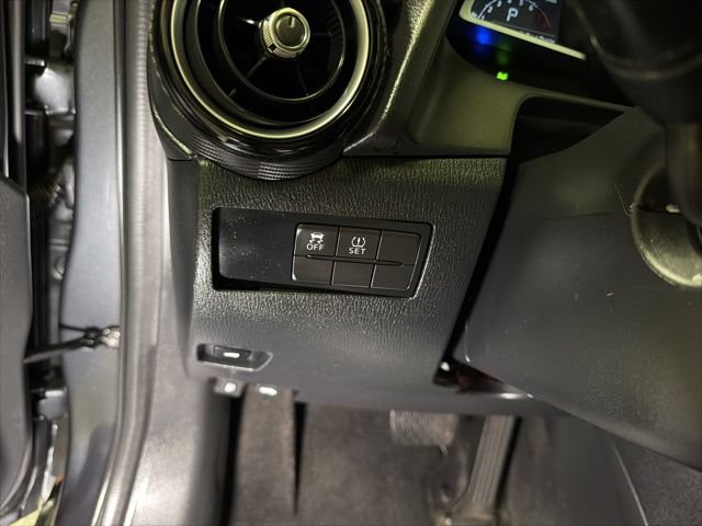 Used 2016 Scion iA FWD image 34
