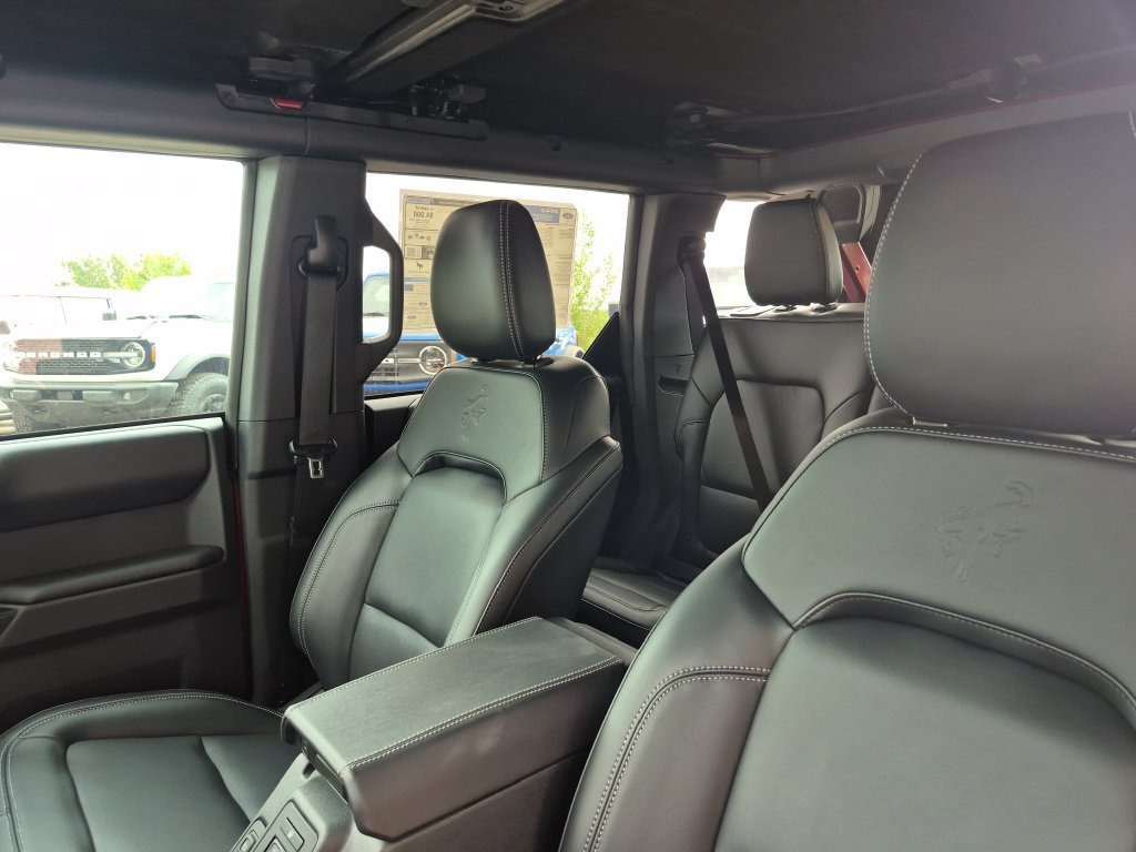 New 2026 Ford Bronco Outer Banks AWD/4WD image 11