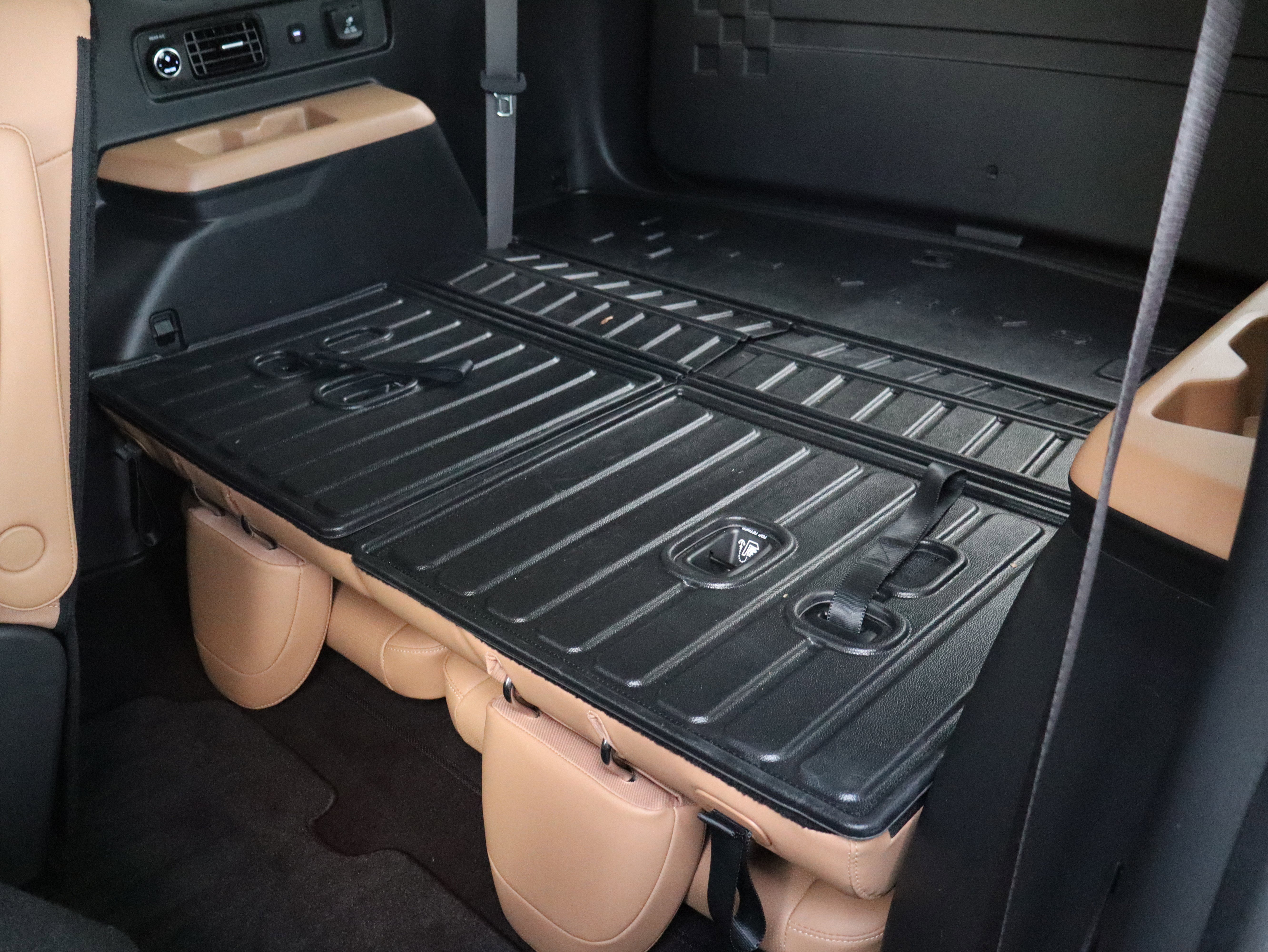 Used 2026 Hyundai Santa Fe Calligraphy AWD/4WD image 44