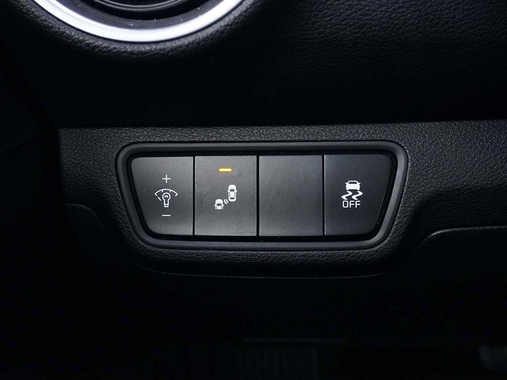 Used 2023 Kia Forte LXS w/ LXS Technology Package image 30