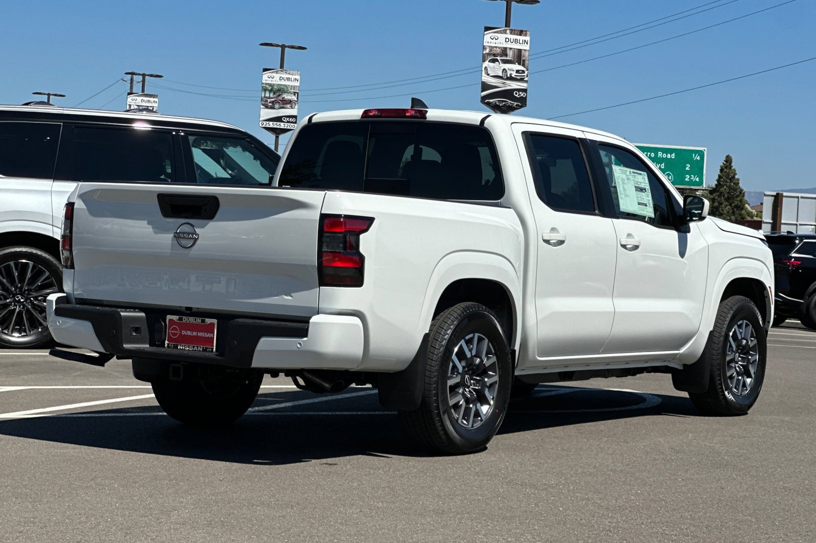 New 2026 Nissan Frontier SV w/ Tow Package RWD image 4