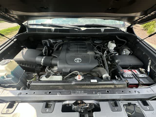 Used 2018 Toyota Tundra SR5 w/ TRD Off Road Package AWD/4WD image 22
