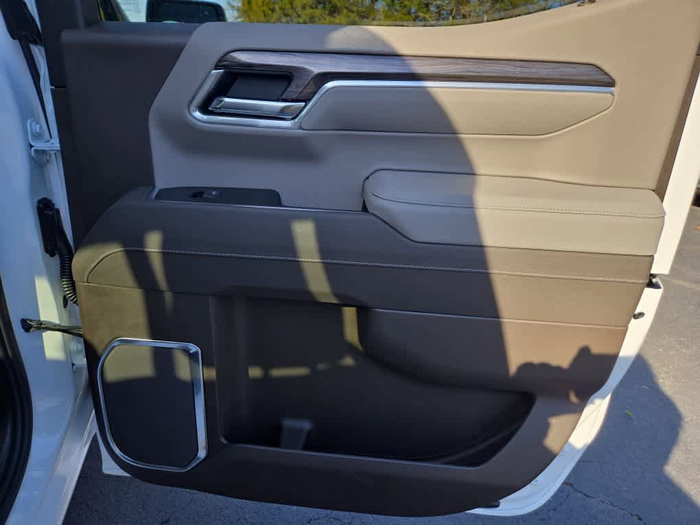 New 2026 Chevrolet Silverado 1500 LTZ w/ Technology Package AWD/4WD image 41
