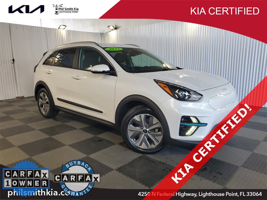 Certified 2022 Kia Niro EX w/ Cold Weather Package