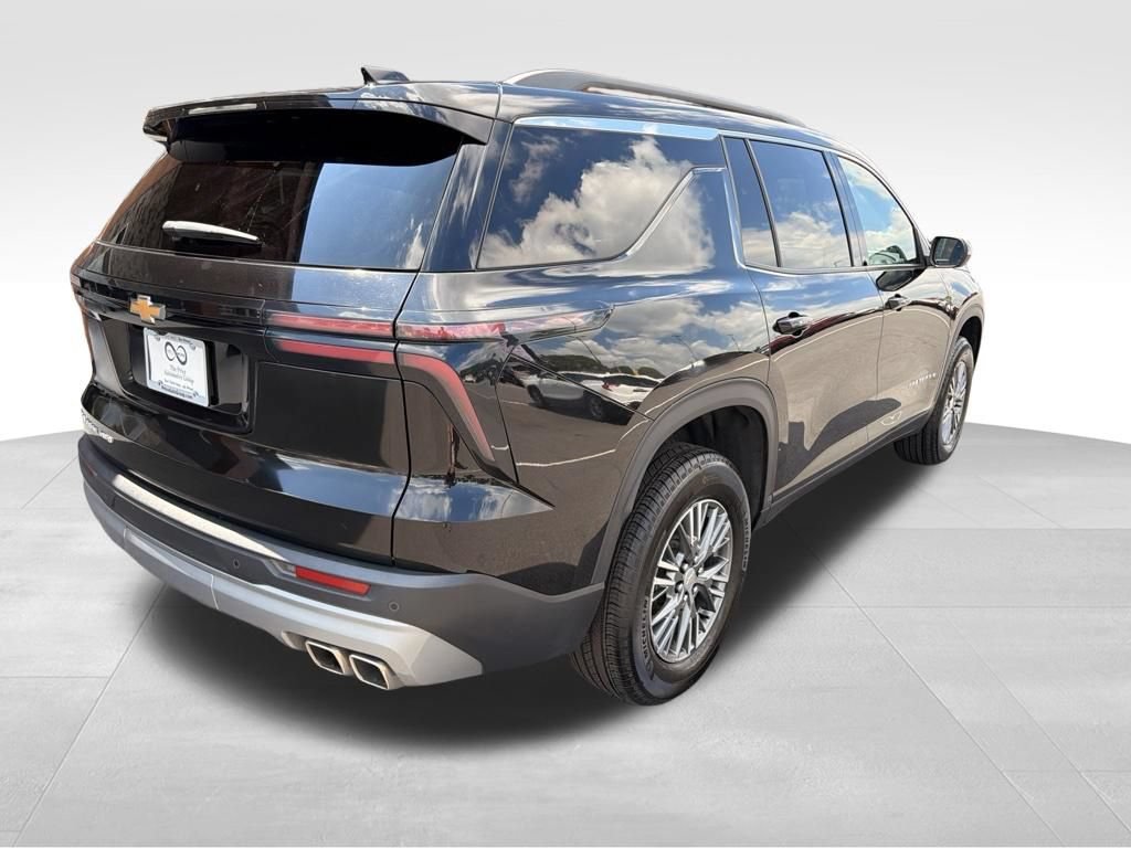 Used 2025 Chevrolet Traverse LT AWD/4WD image 7