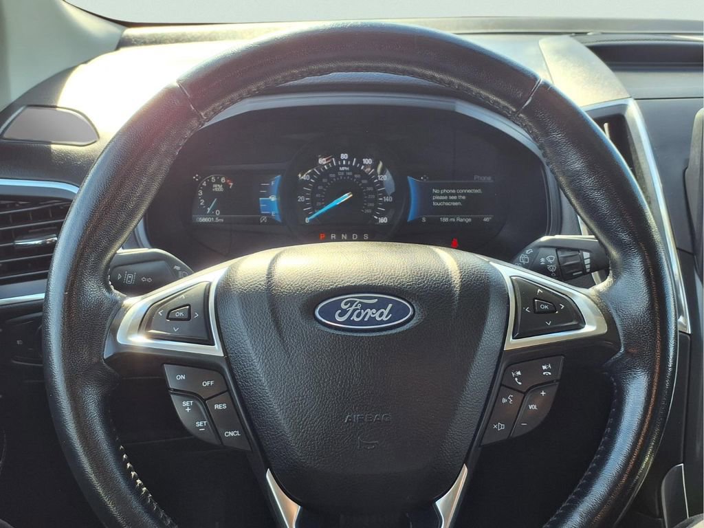 Used 2022 Ford Edge Titanium image 16