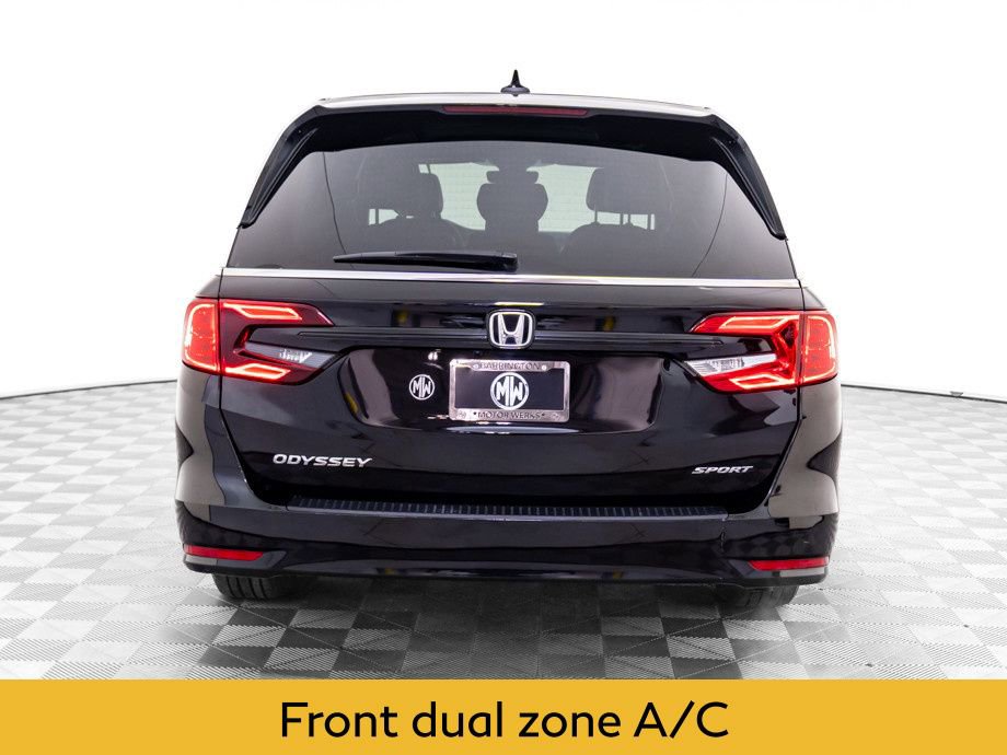 Used 2023 Honda Odyssey Sport image 4